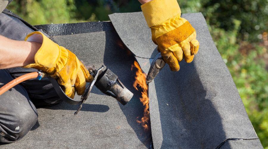 Professional flood damage restoration services in Grand Isle, LA